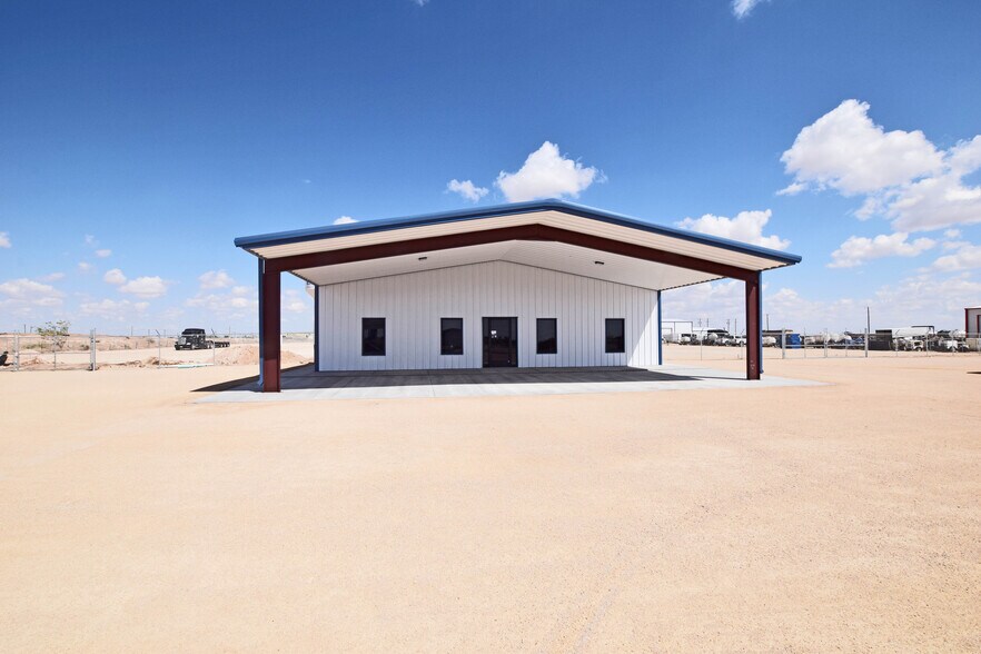 More Photos Of 8340 Boles Rd., Odessa Warehouse For Lease