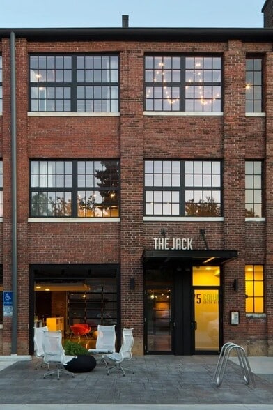 More Photos Of 982 S Front St, Columbus Loft Creative Space For Sale