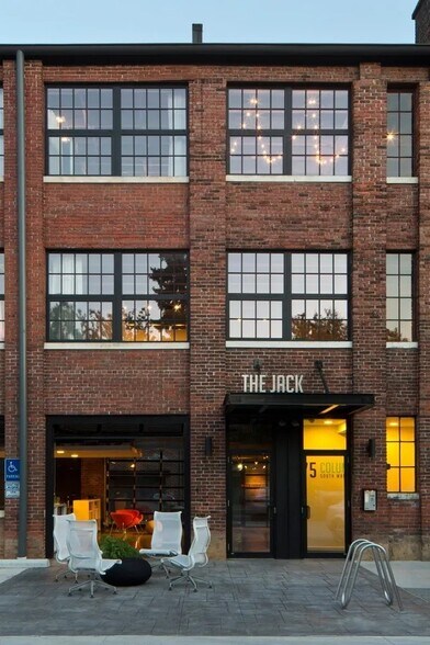 More Photos Of 982 S Front St, Columbus Loft Creative Space For Lease