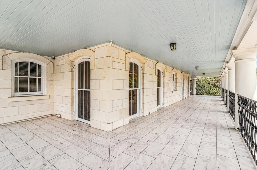 More Photos Of 7735 Mocking Bird Ln, San Antonio Lodge Meeting Hall For Sale