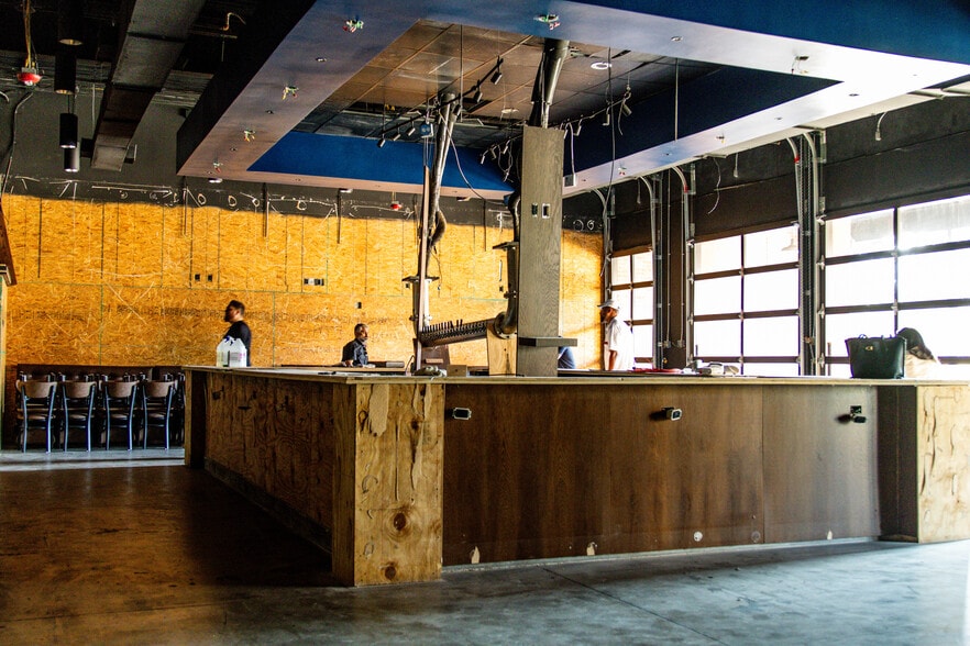 More Photos Of 8151 International Dr, Orlando Restaurant For Lease