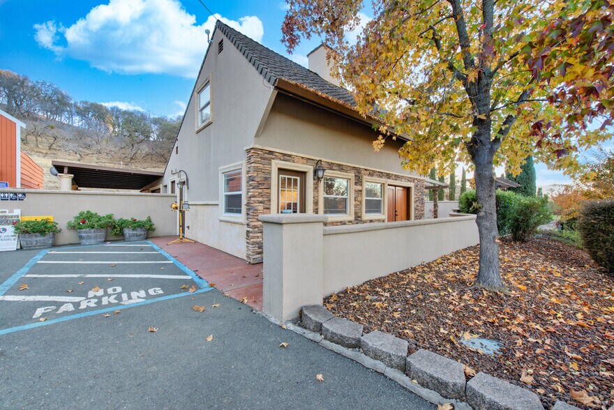 More Photos Of , Fairfield Unknown For Sale