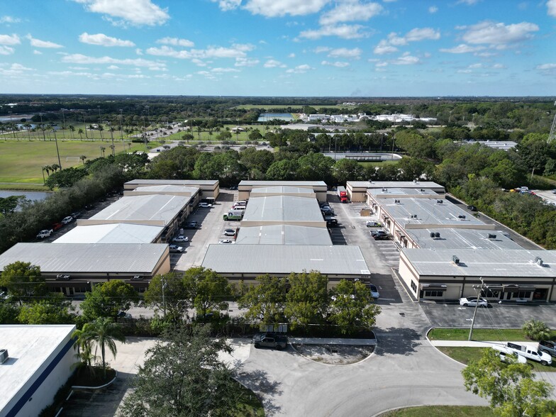 More Photos Of 3133 Fortune Way, Wellington Unknown For Lease