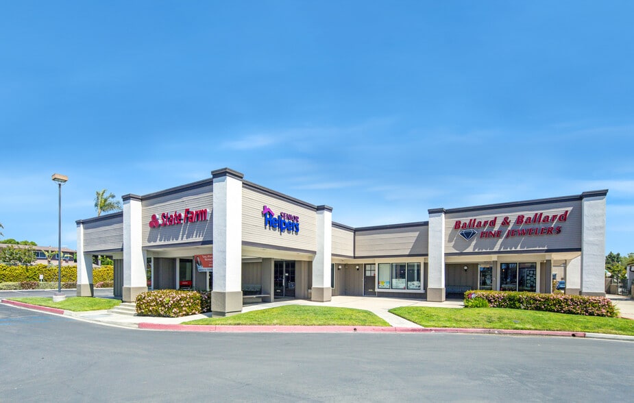 More Photos Of 18380 Brookhurst St, Fountain Valley Storefront Retail Office For Sale