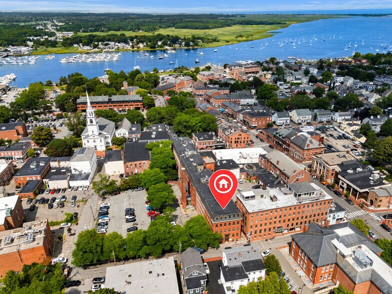 More Photos Of 19-23 Pleasant St, Newburyport Office For Sale