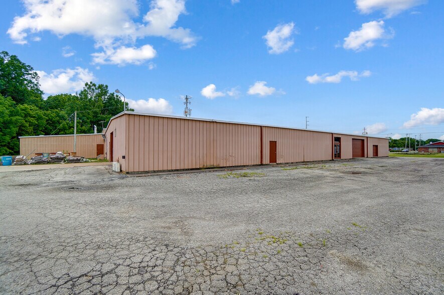 More Photos Of 350 Conley Dr, Enon Warehouse For Sale