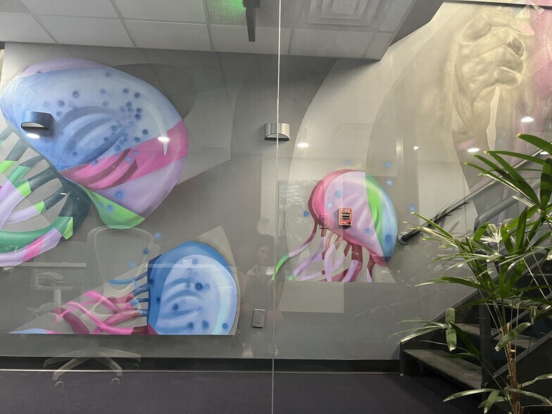 More Photos Of 183 Mineola Blvd, Mineola Office For Sale