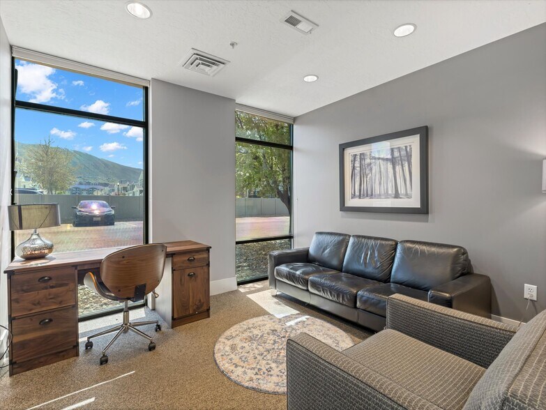 More Photos Of 248 E 13800 S, Draper Apartments For Sale