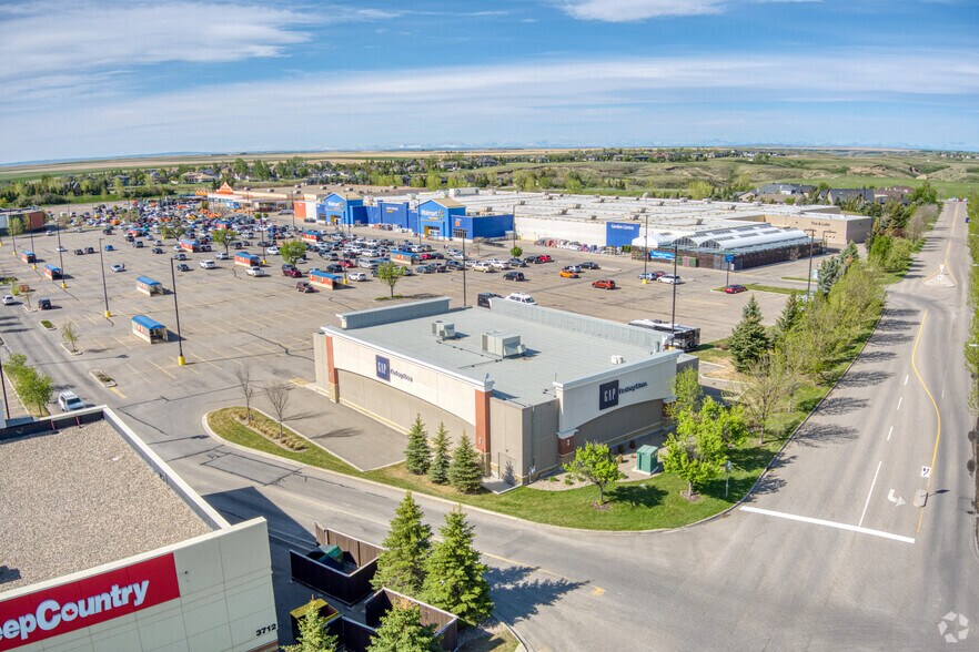 More Photos Of 3700 Mayor Magarth Dr S, Lethbridge Unknown For Lease