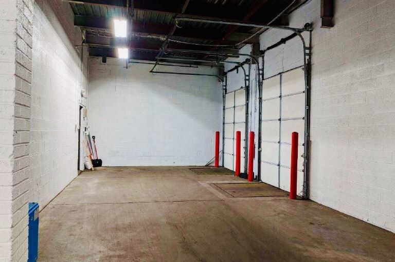 More Photos Of 29319-29325 Clayton Ave, Wickliffe Manufacturing For Lease