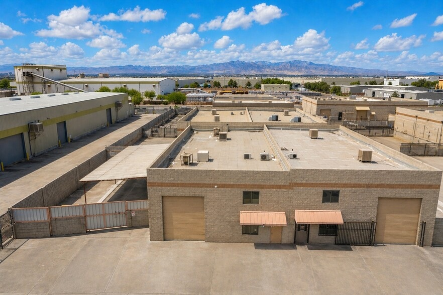 Primary Photo Of 4890 E Cecile Ave, Las Vegas Warehouse For Lease
