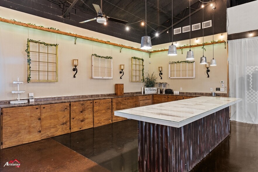 More Photos Of 159 Lonesome Pine Rd, Longview Lodge Meeting Hall For Sale