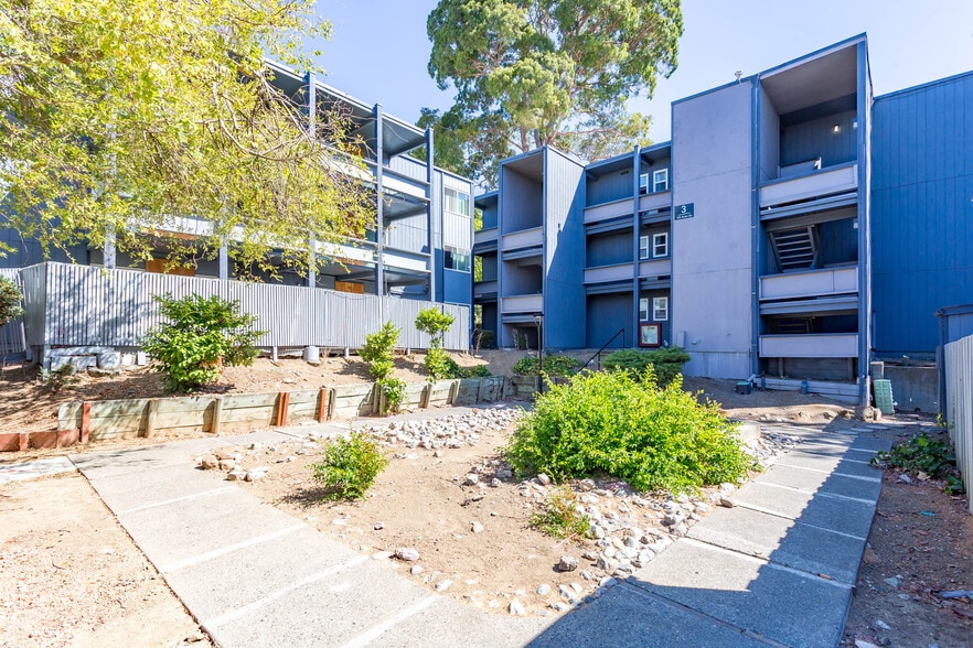 More Photos Of 201 Avian Dr, Vallejo Apartments For Sale