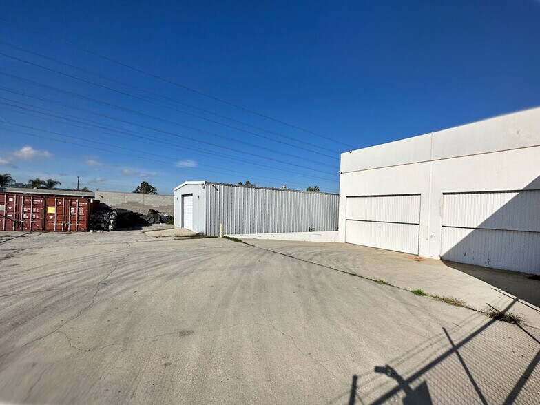 More Photos Of 1315 S Johnson Dr, City of Industry Warehouse For Lease