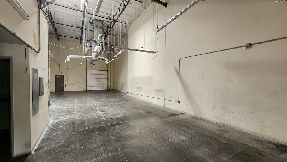 More Photos Of 6765 Eastern Ave, Las Vegas Warehouse For Sale