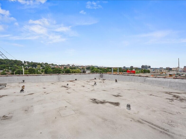 More Photos Of 808-22 Burnet Ave, Syracuse Warehouse For Sale