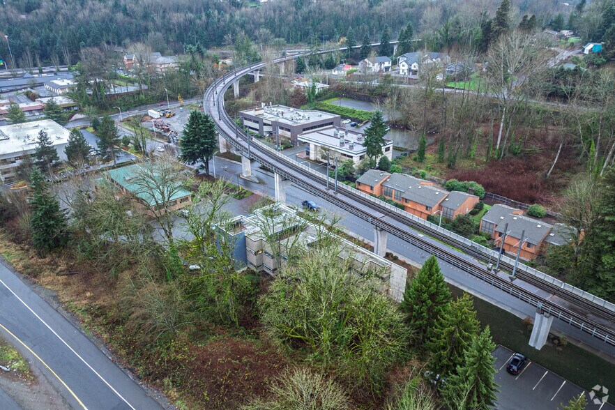 More Photos Of 15200 52nd Ave S, Tukwila Office For Lease