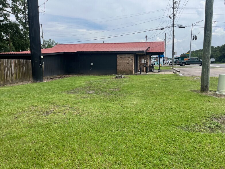 More Photos Of 5701 Us-90 Hwy, Theodore Freestanding For Sale