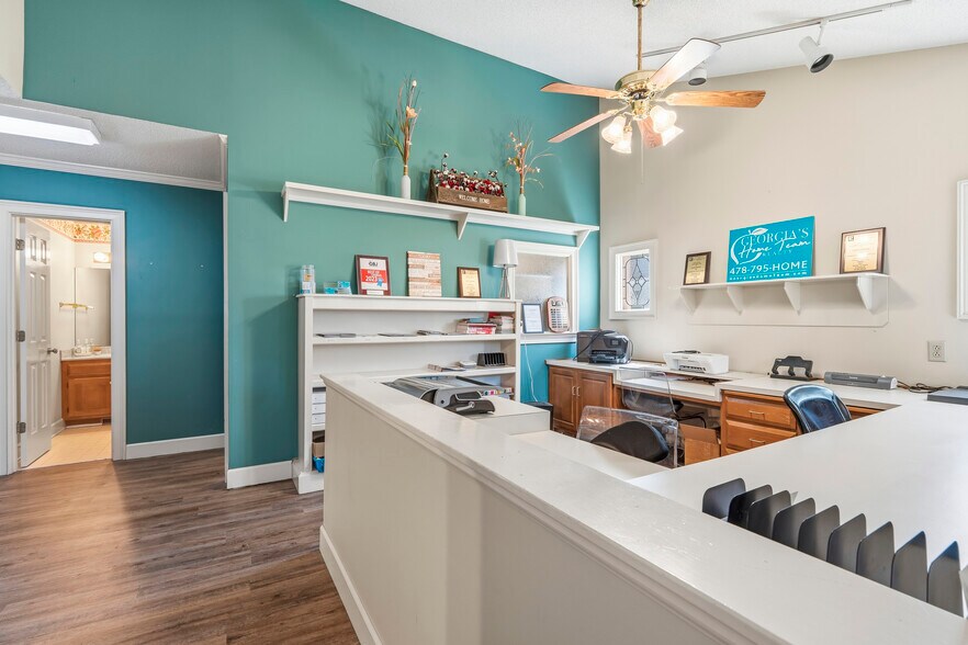 More Photos Of 3357 Vineville Ave, Macon-Bibb Office Residential For Sale