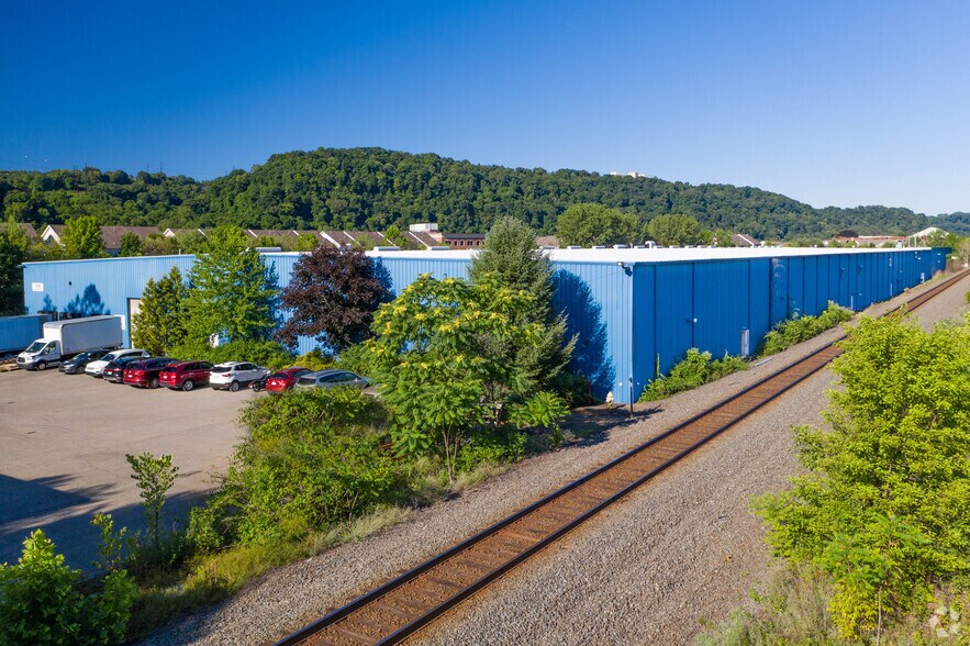 More Photos Of 100 Chapel Harbor Dr, Pittsburgh Manufacturing For Lease