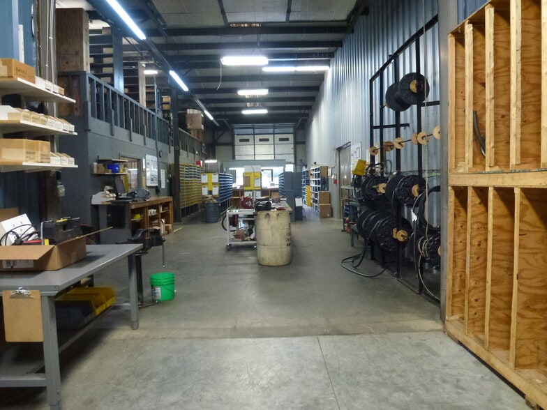 More Photos Of 120 Belcher Rd, Boiling Springs Warehouse For Lease