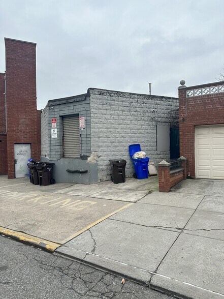 More Photos Of 62-42 Forest Ave, Ridgewood Storefront Retail Residential For Lease