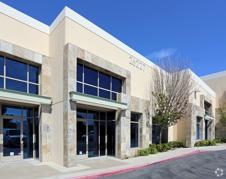 Primary Photo Of 26227 Enterprise Ct, Lake Forest Manufacturing For Lease