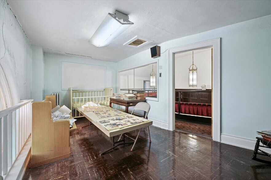 More Photos Of 725 Navarre Ave, Toledo Religious Facility For Sale