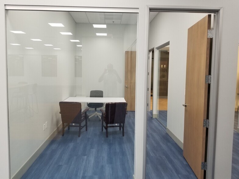 More Photos Of 153 E State Highway 121, Coppell Medical For Lease