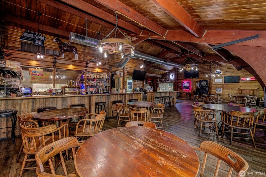 More Photos Of 5720 Vale Rd, Cashmere General Retail For Sale