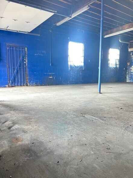 More Photos Of 23 Union St, Newark Light Manufacturing For Lease