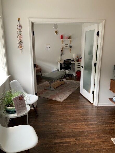 More Photos Of 1601 Riverside Dr, Nashville Storefront For Lease