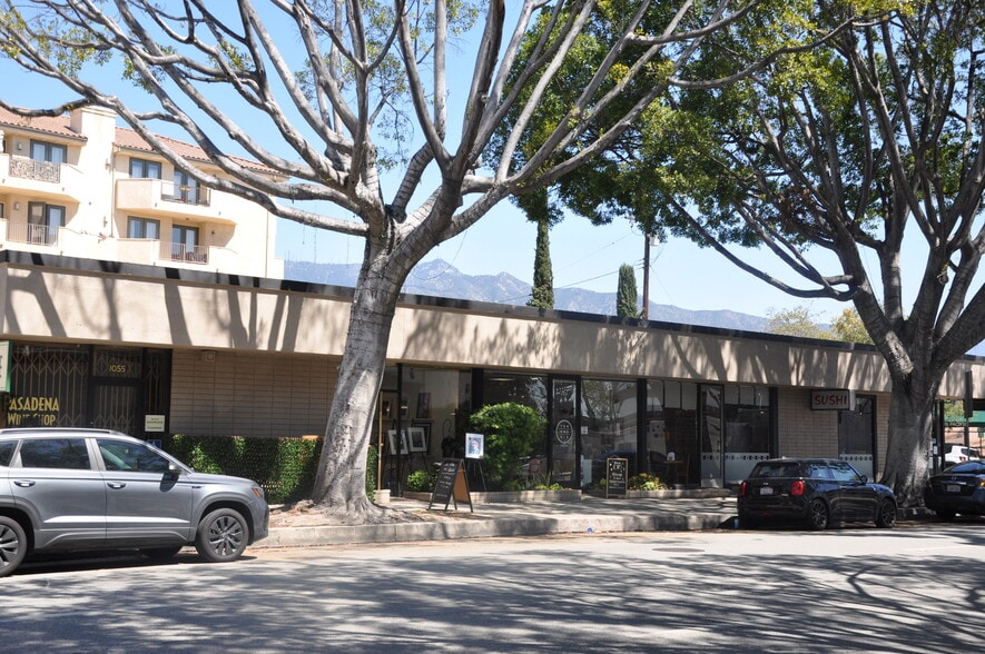 More Photos Of 1055-1065 E Green St, Pasadena Freestanding For Lease
