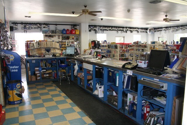 More Photos Of 609 N 7th St, Williams Auto Repair For Sale