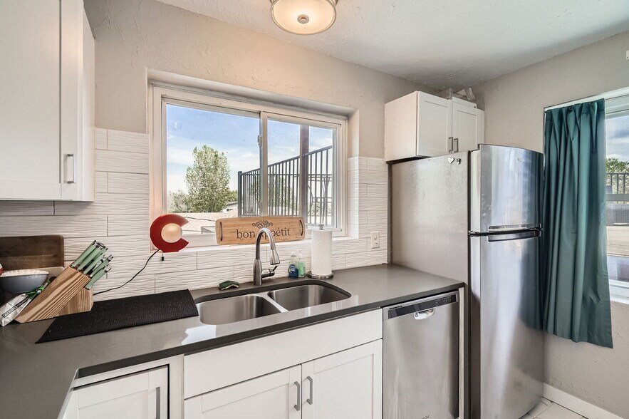 More Photos Of 4009 W 52nd Ave, Denver Specialty For Sale