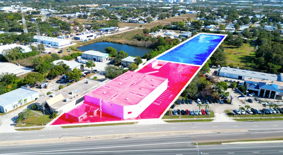 More Photos Of 13755 U.S. Highway 19 N, Clearwater Warehouse For Lease