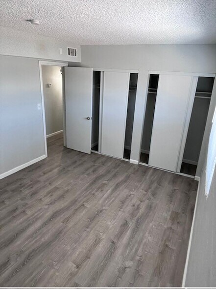 More Photos Of 2213 Sunrise Ave, Las Vegas Apartments For Sale
