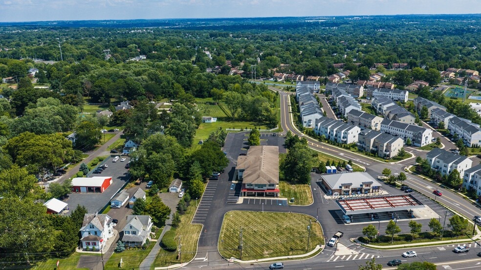 More Photos Of 1243 Easton Rd, Warrington Office For Sale