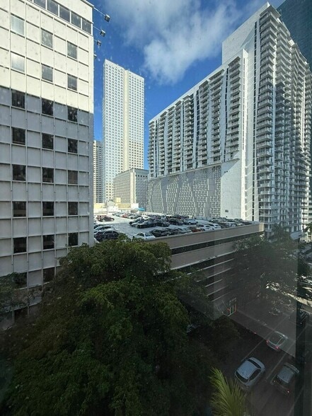 More Photos Of 150 SE 2nd Ave, Miami Office Residential For Sale