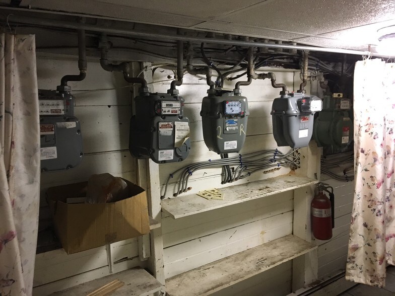 More Photos Of 1006 Summit Ave, Jersey City Apartments For Sale