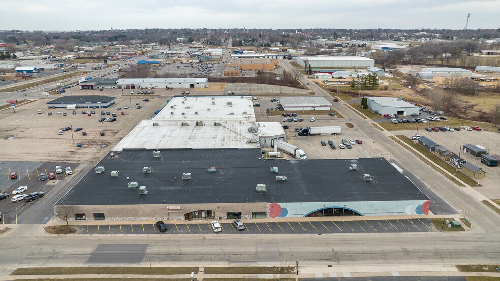 More Photos Of 128 W 8th St, Monroe General Retail For Sale