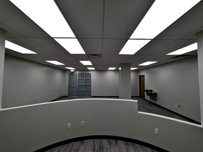 More Photos Of 2022 Murchison Dr, El Paso Medical For Sale