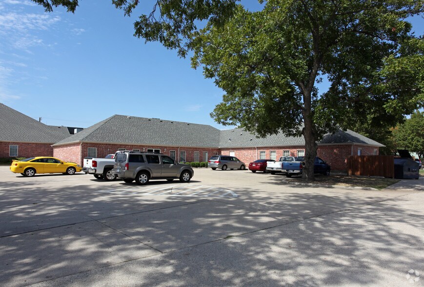 More Photos Of 101-103 W McDermott Dr, Allen Coworking Space