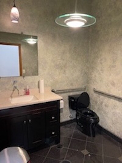 More Photos Of 10456-10464 S Redwood Rd, South Jordan Medical For Lease