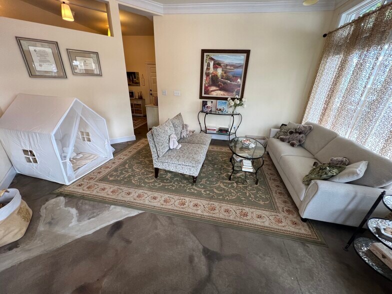 More Photos Of 4680 Broadway St, Boulder Office For Lease