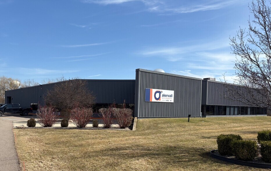 More Photos Of 1512 Woodland Dr, Saline Warehouse For Sale
