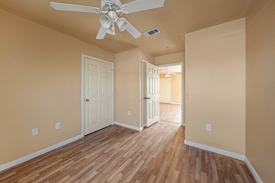 More Photos Of 5500 Hwy 75, Carville Apartments For Sale