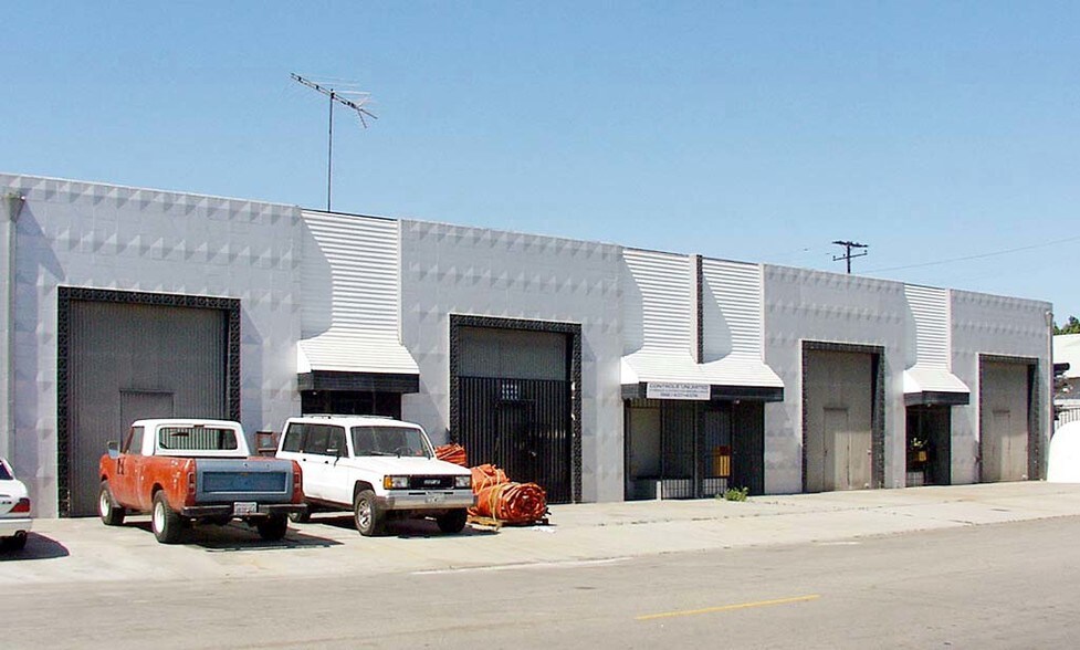 More Photos Of 717-727 W 14th St, Long Beach Warehouse For Lease