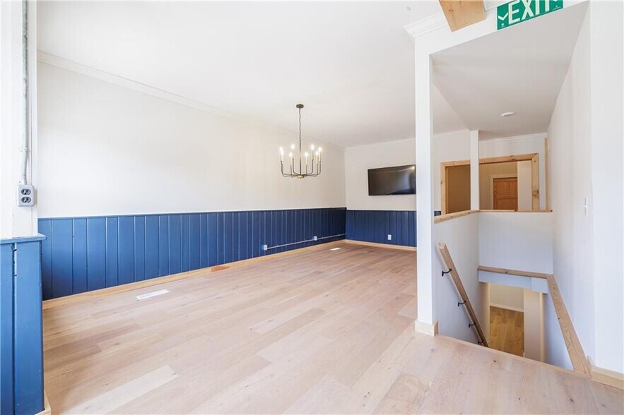 More Photos Of 83 S Main St, Canandaigua Office For Sale