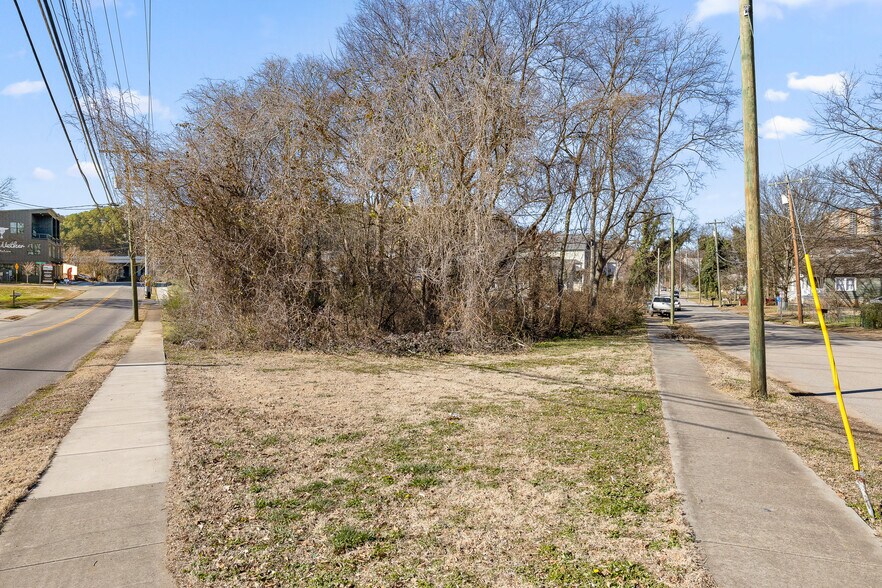 More Photos Of 442 Cherokee Blvd, Chattanooga Land For Sale